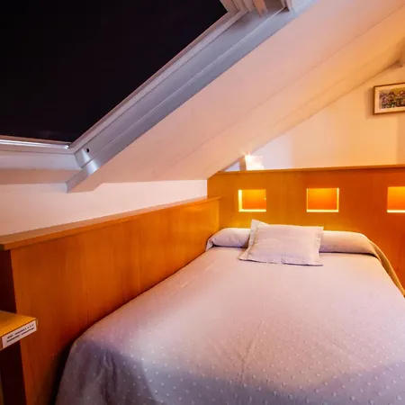 ゲストハウス Casa Celsa-barbantes サンティアゴ・デ・コンポステーラ